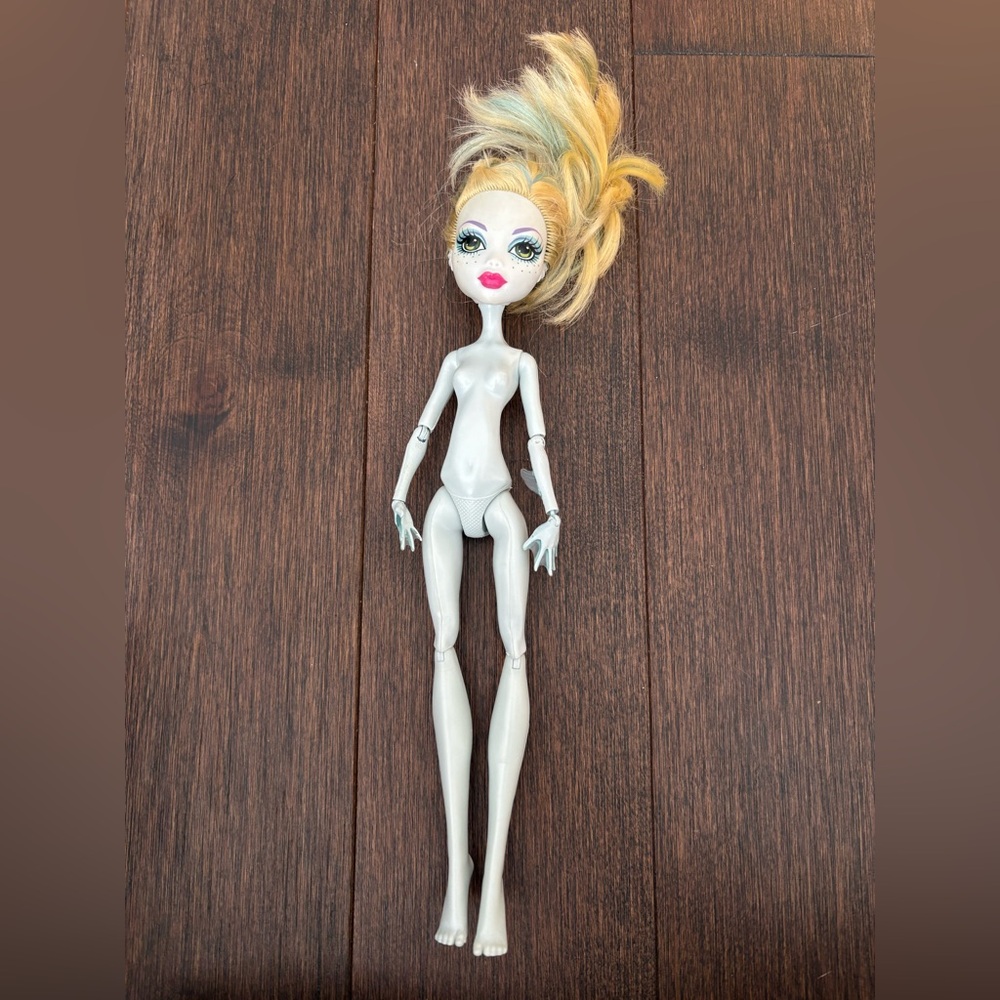 Monster High Doll Lagoona Blue 2008 Body Nude Replacement
